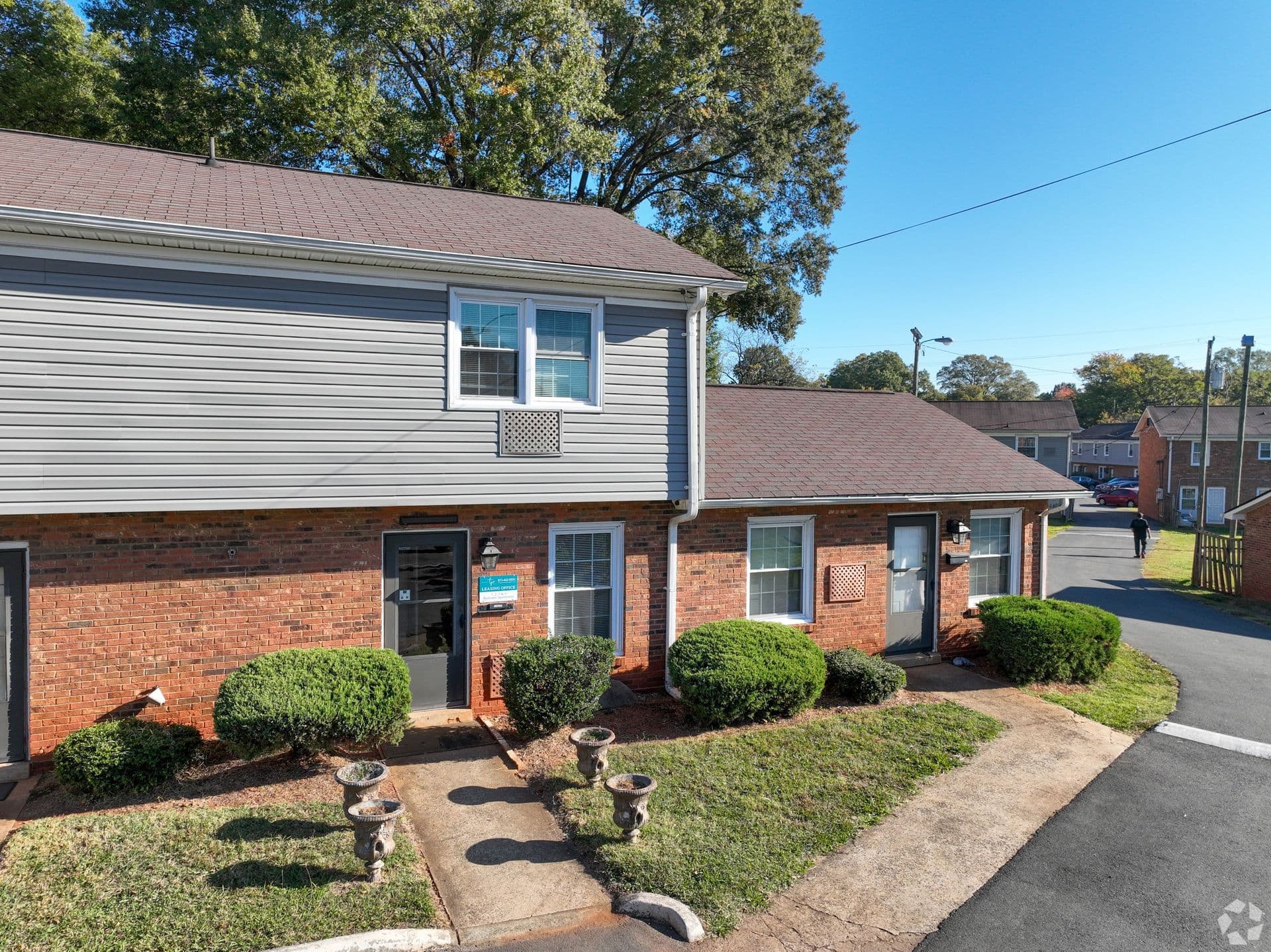 NCTPL Thompson Place Townhomes 1 of 8