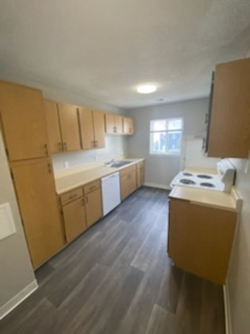 River Walk Apartments 1 of 35