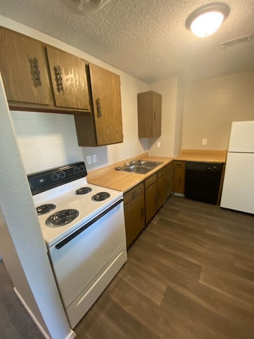River Walk Apartments 1 of 29