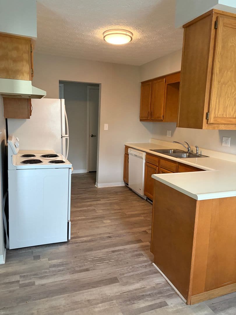 Westmoreland Estates 1 of 12