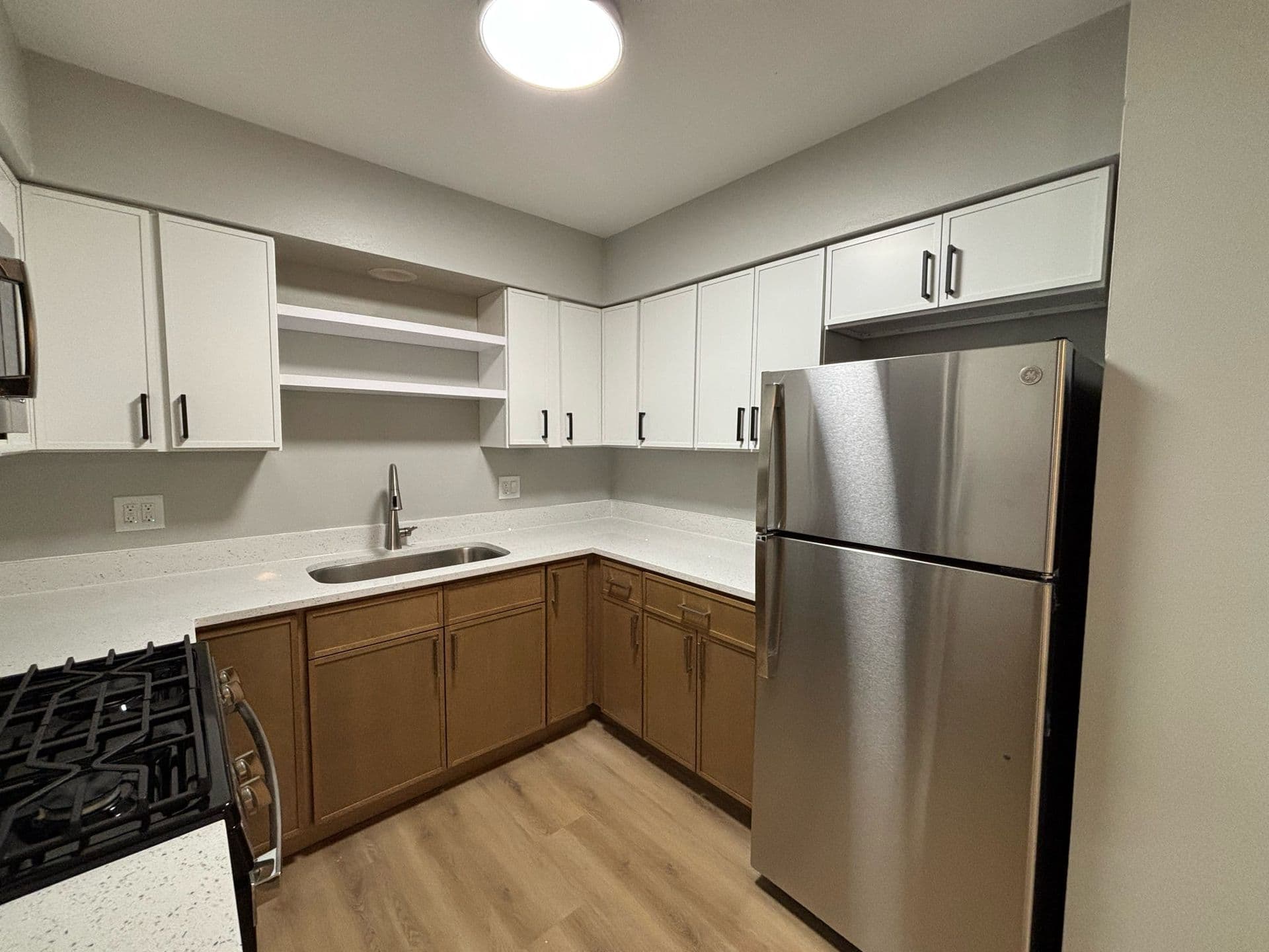 Harrison Beach Apartments 1 of 8