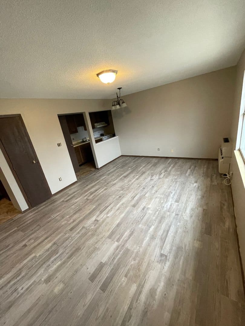 York Villa Apartments 1 of 6