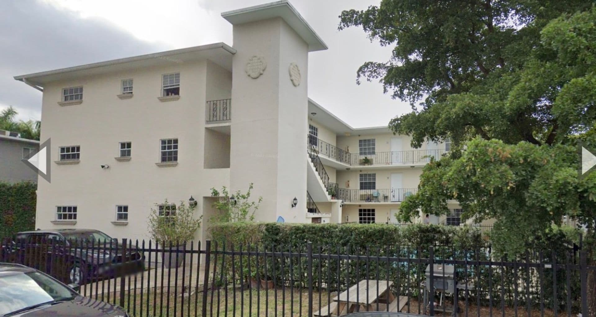 3270 West Trade Avenue 1 of 10