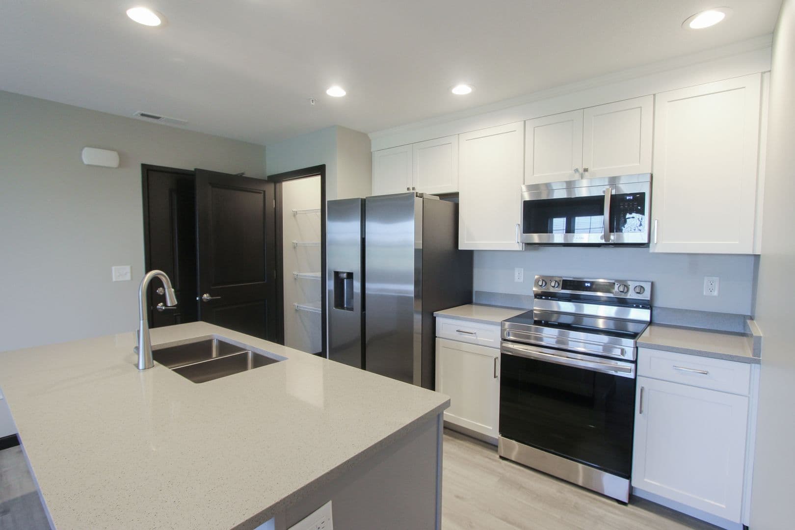 Fairway Place Apartments 1 of 25