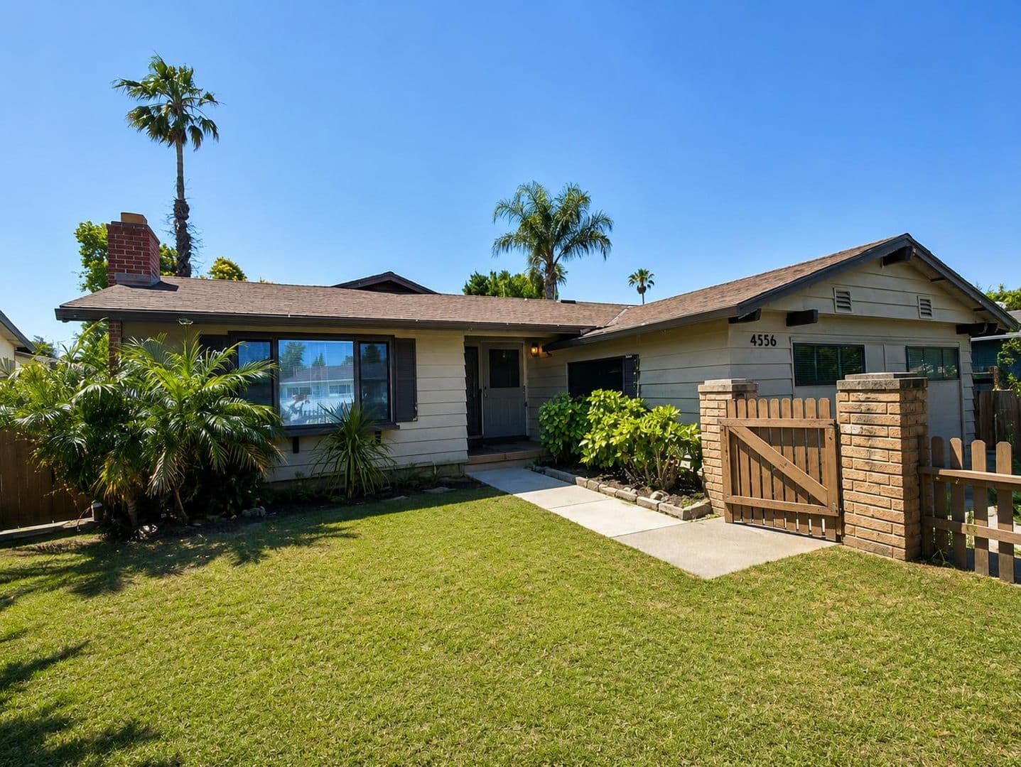 4556 Beechnut Way 1 of 9