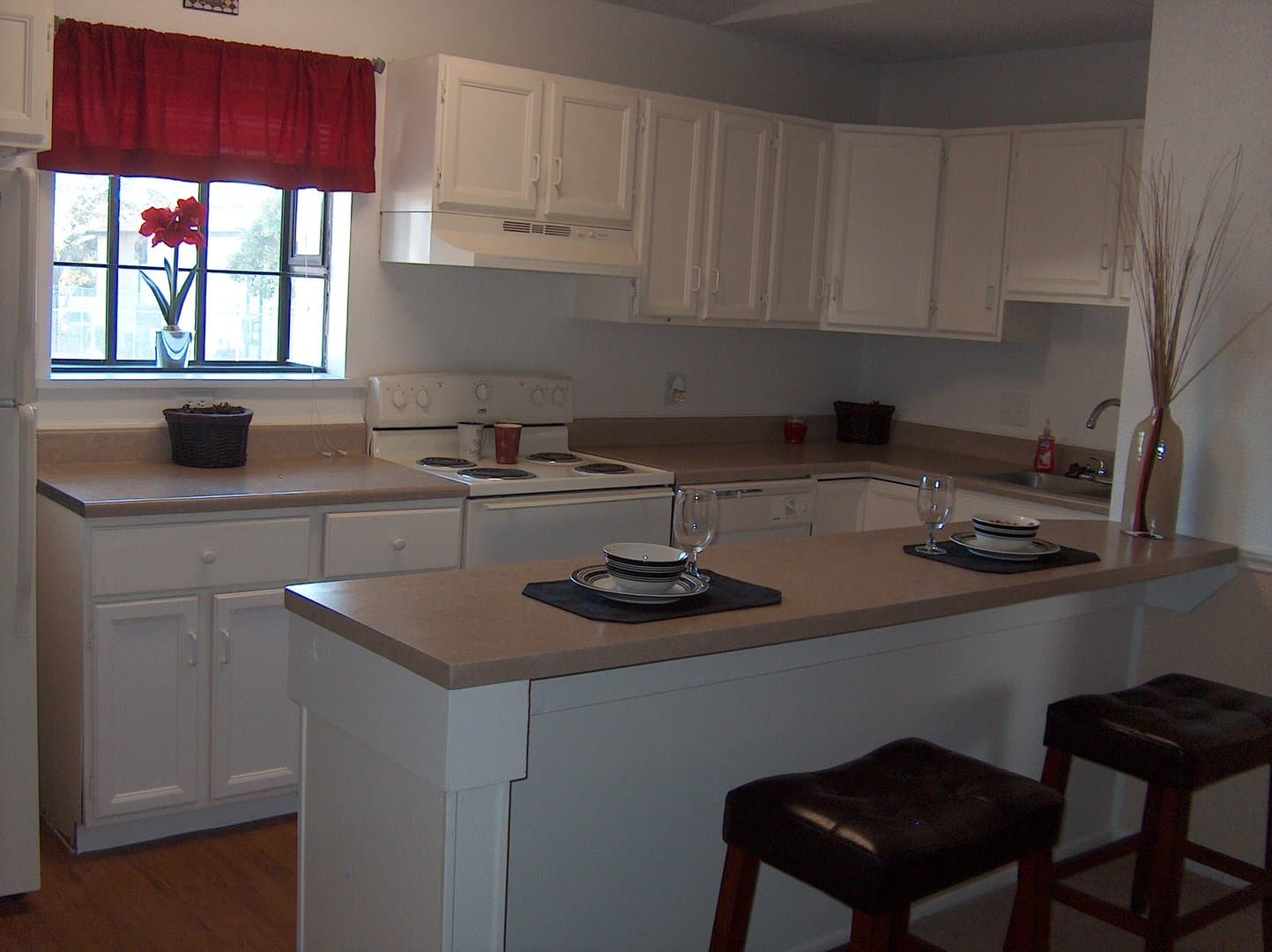 Buttercup Creek Apartments 1 of 7