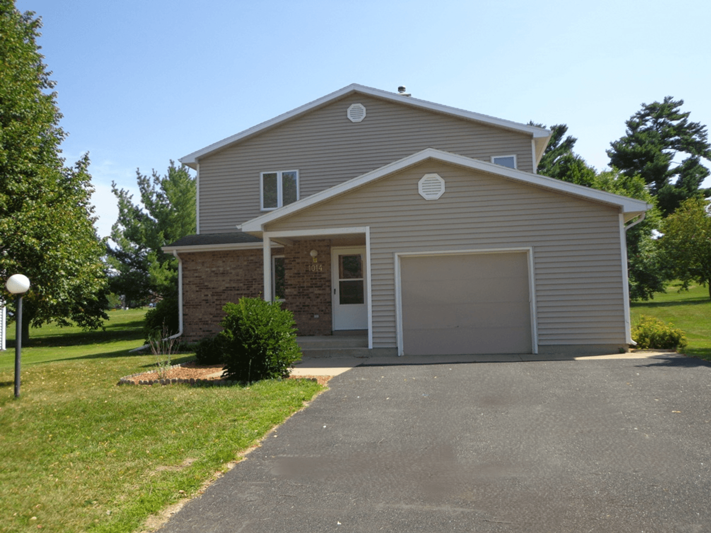 Woodridge Housing 1 of 14
