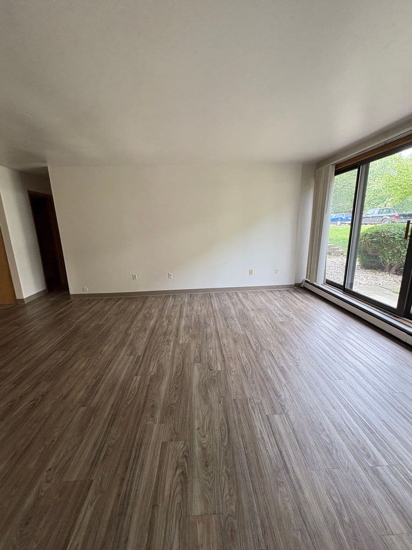 Woodland Court Apartment Homes 1 of 5