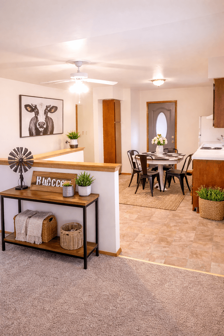 Oak Park Apartment Homes 1 of 8