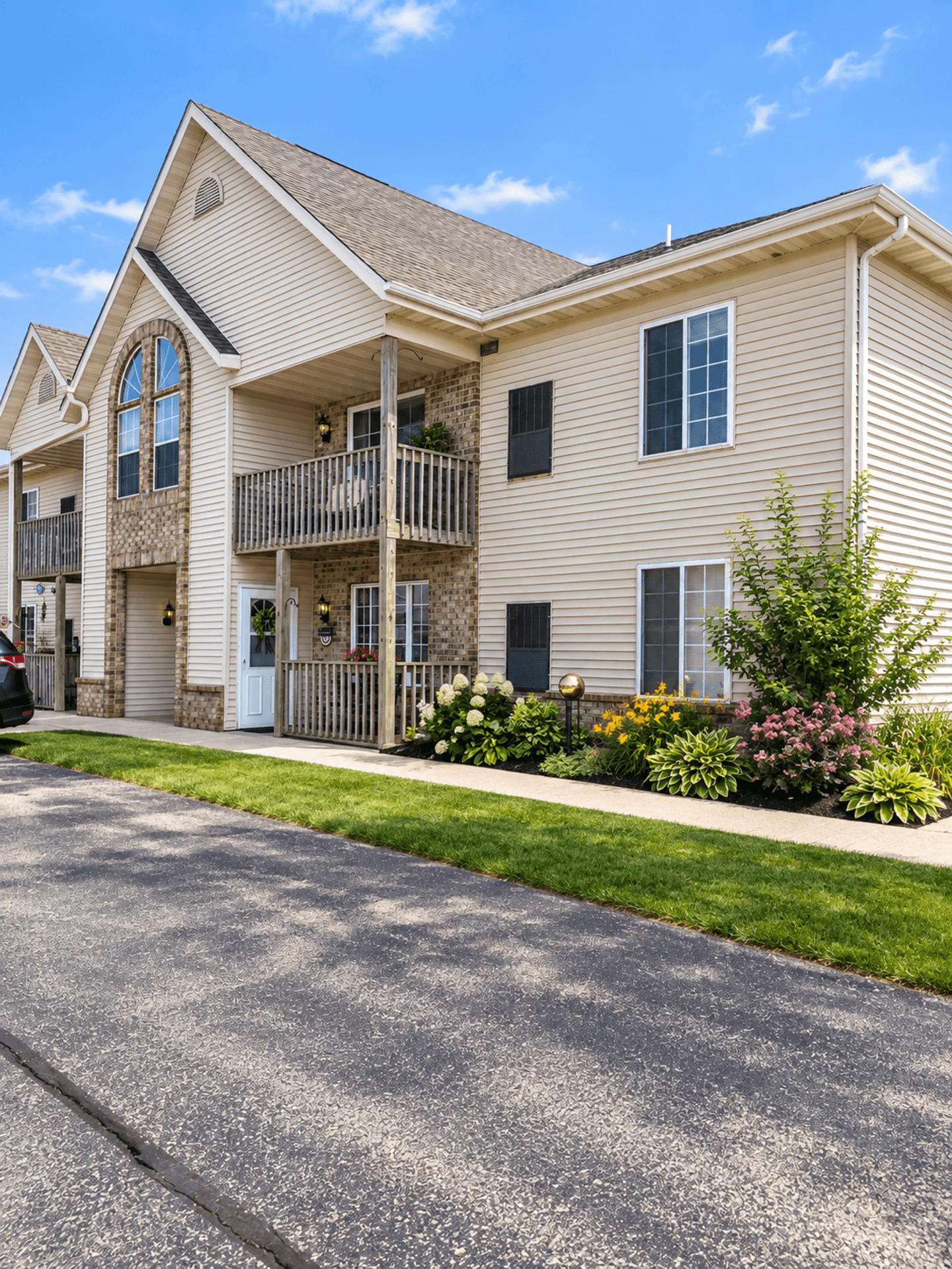 Parkside Village Apartment Homes in Mayville, 1 of 8