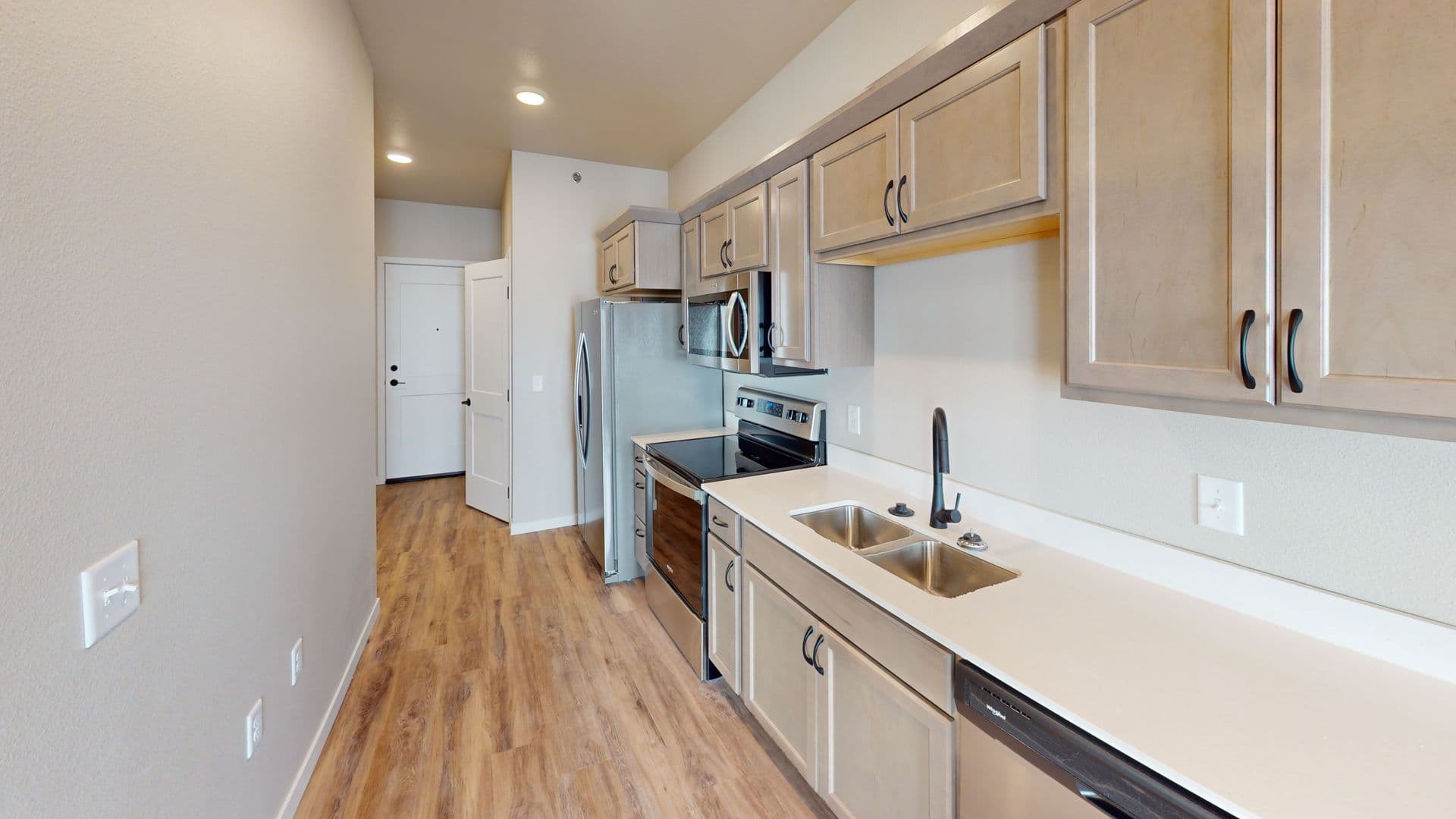 10Bedrock Apartments LLC 1 of 4