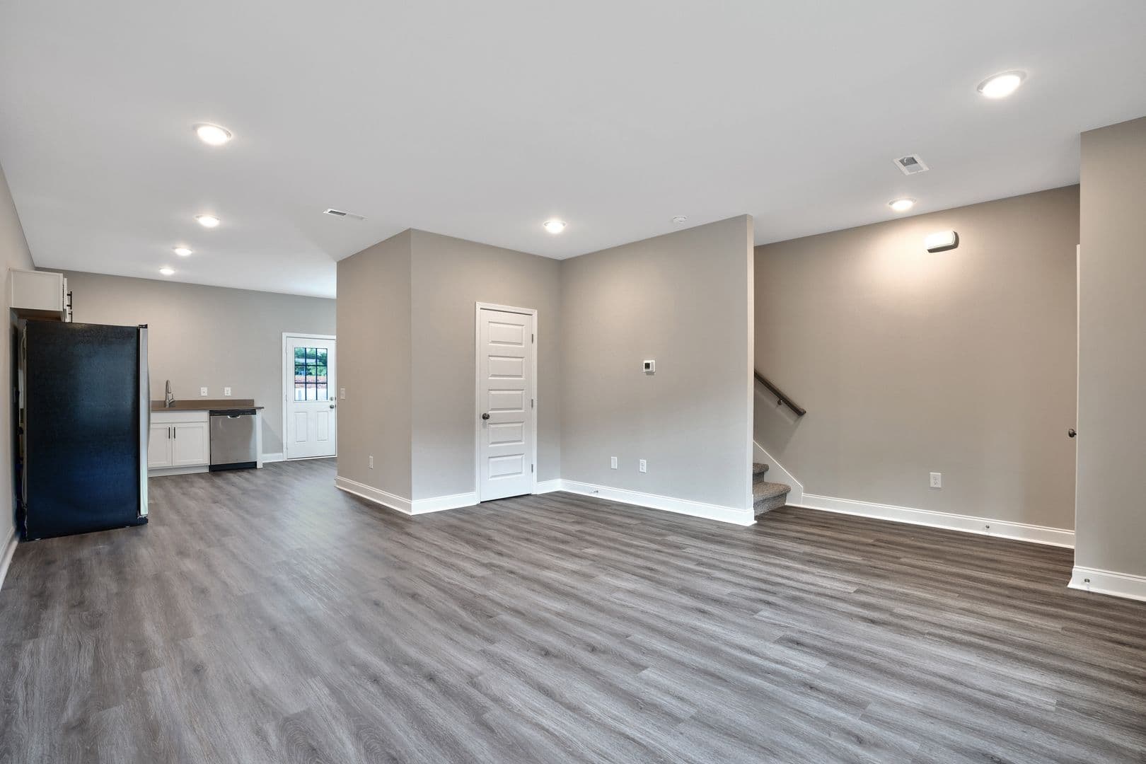 Highland Oaks 1 of 27