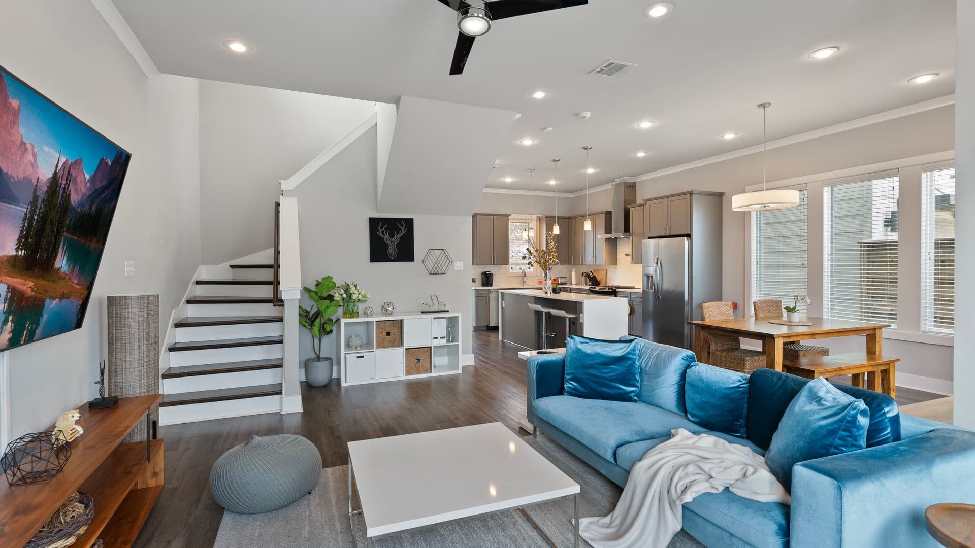 7072 Kodiak Drive 1 of 8