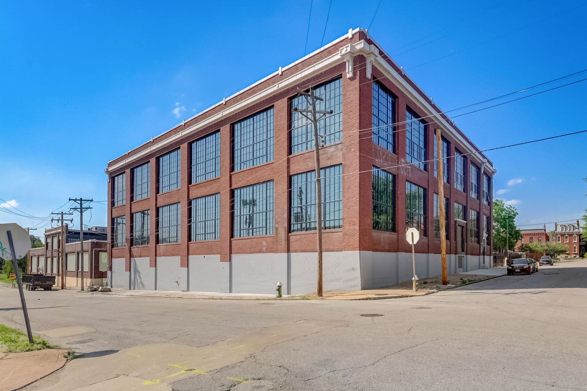 The Excelsior Lofts 1 of 8