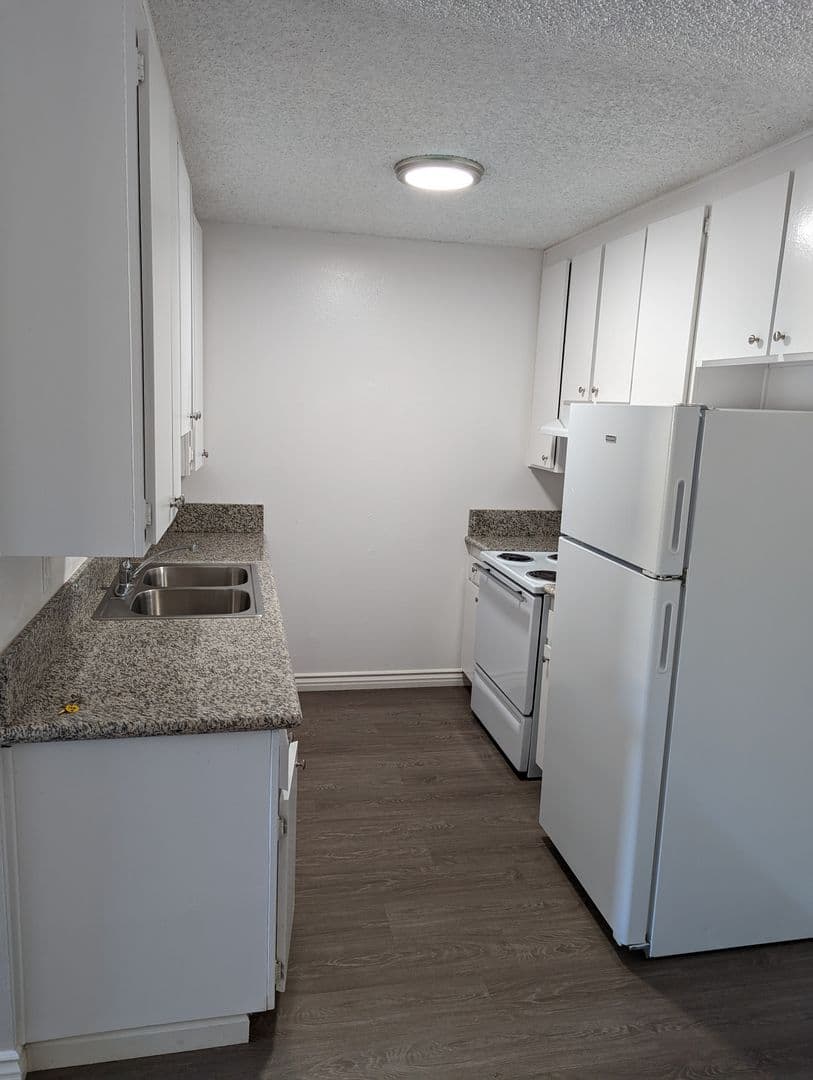 Cordova Apartment 1 of 6