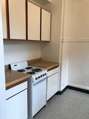 CLAND - Cumberland Apts 1 of 5