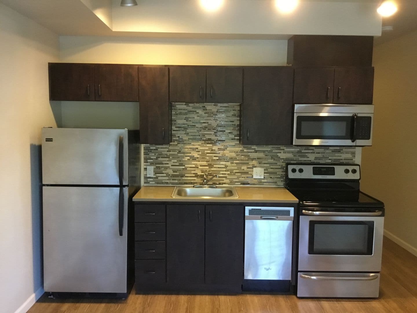 SELL - Sellwood Apartments 1 of 8