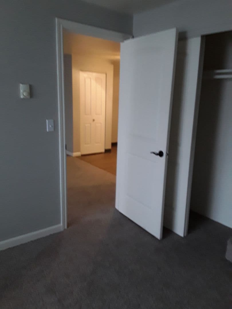Houston House Apartments 1 of 6