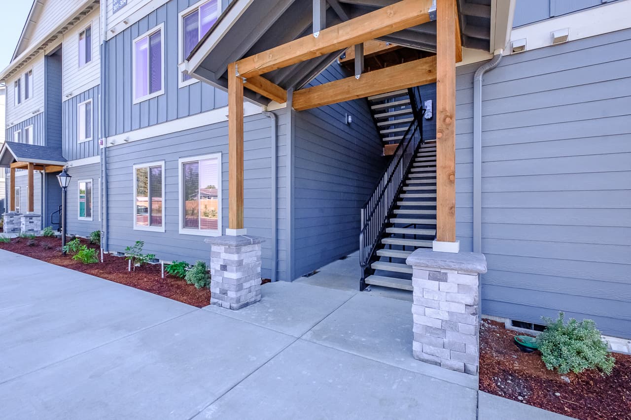 HHA- Hickory Hollow Apartments 1 of 18