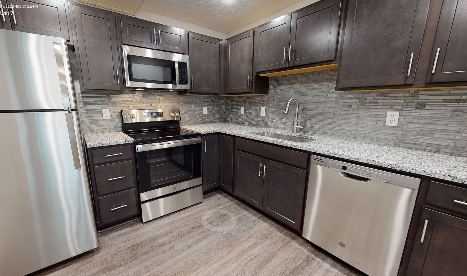 DreamVesting Loop, LLC (4001 Holdrege Street) 1 of 9