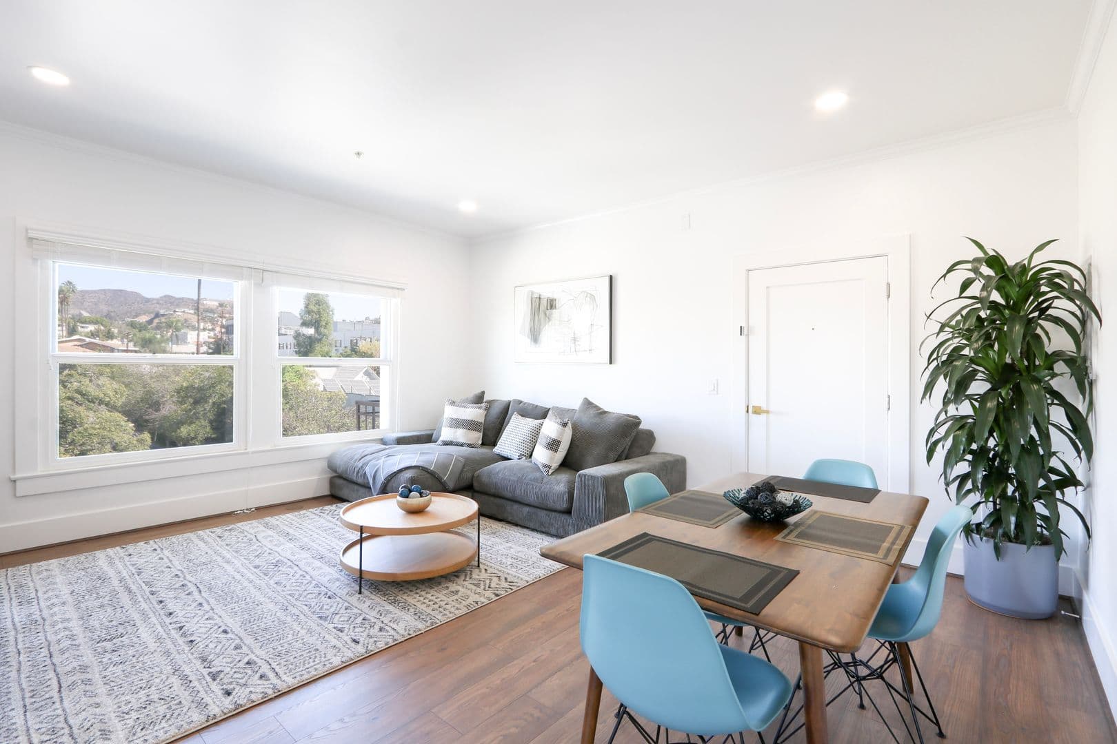 The Harlan Residences 1 of 10