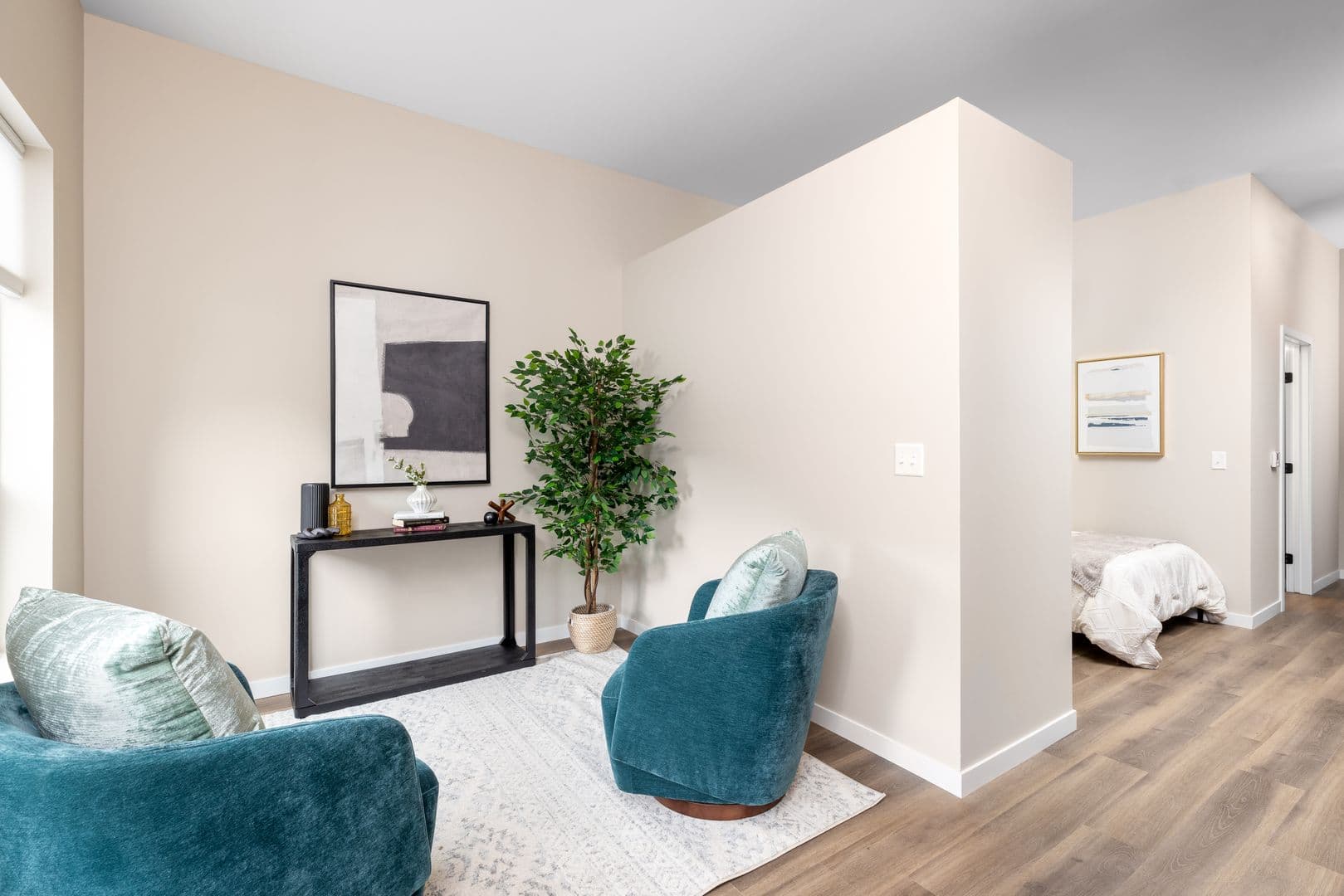 Ovation Apartments 1 of 16