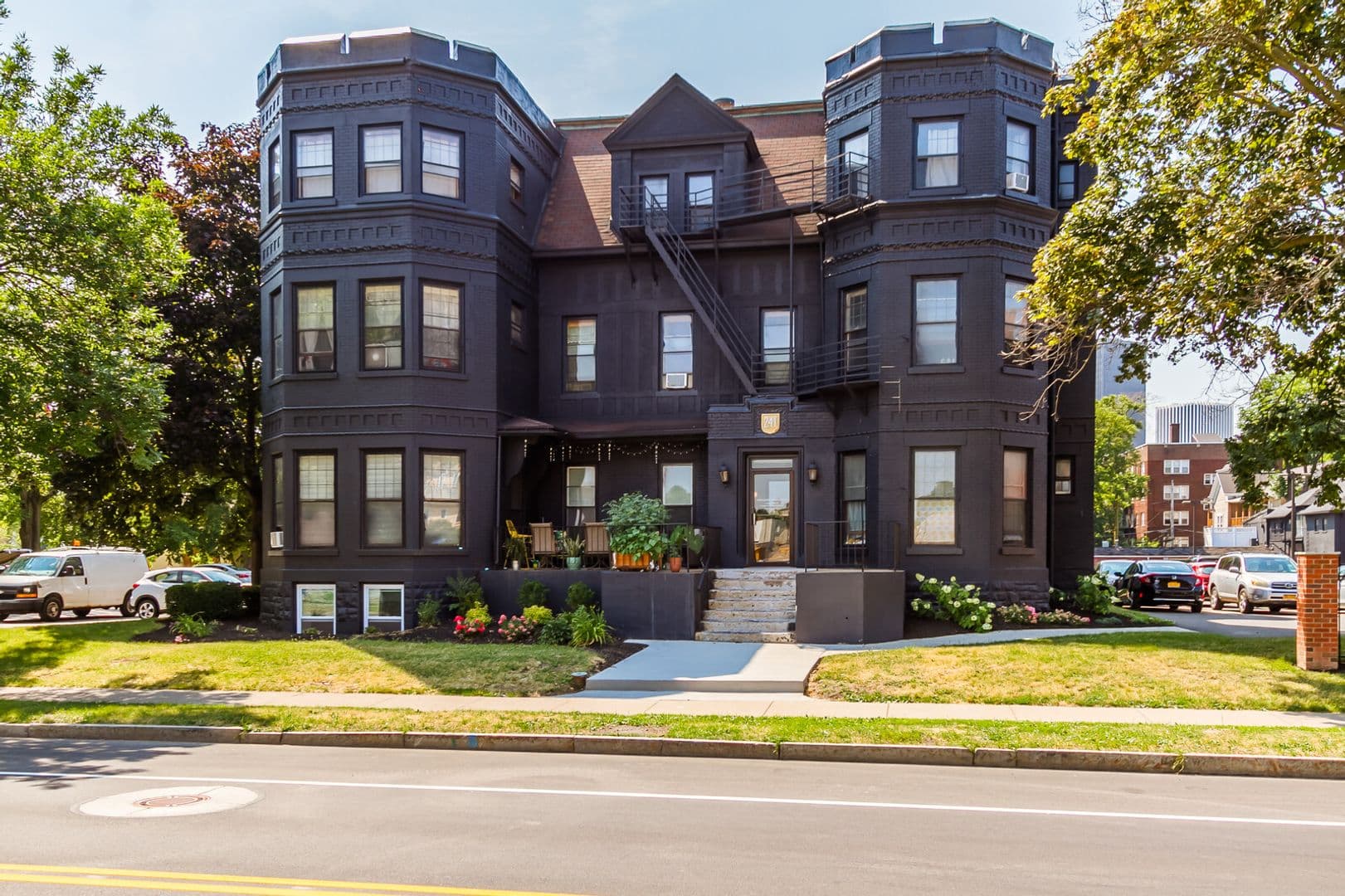 Normandie Properties 1 of 7