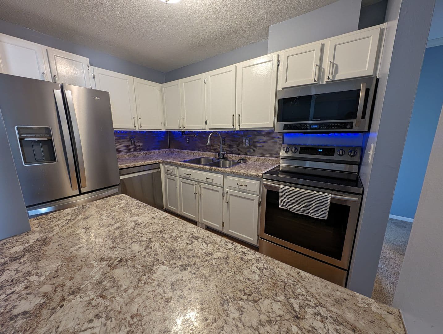 10301 Cedar Lake Road 1 of 27