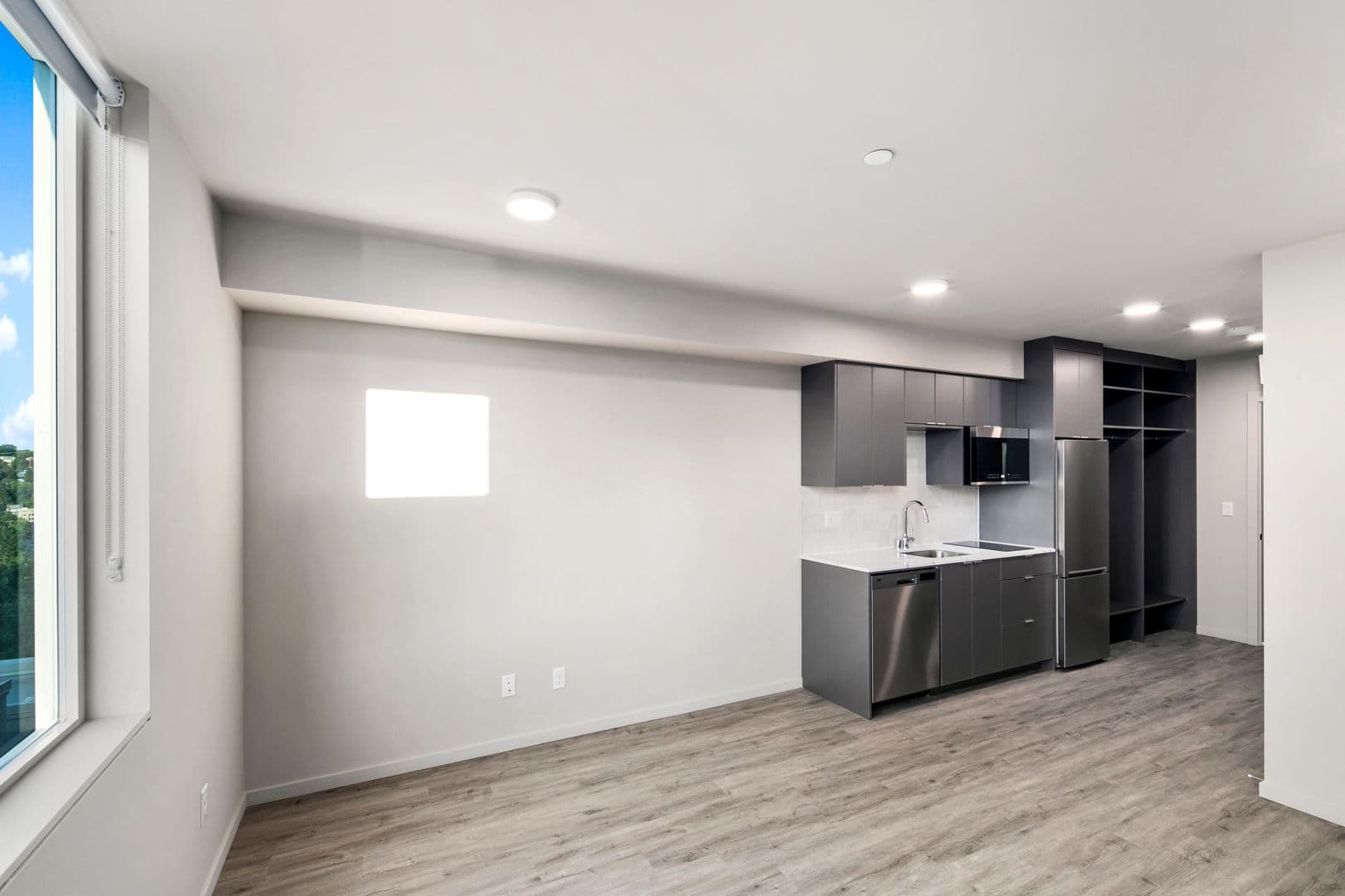 Avala Apartments 1 of 15