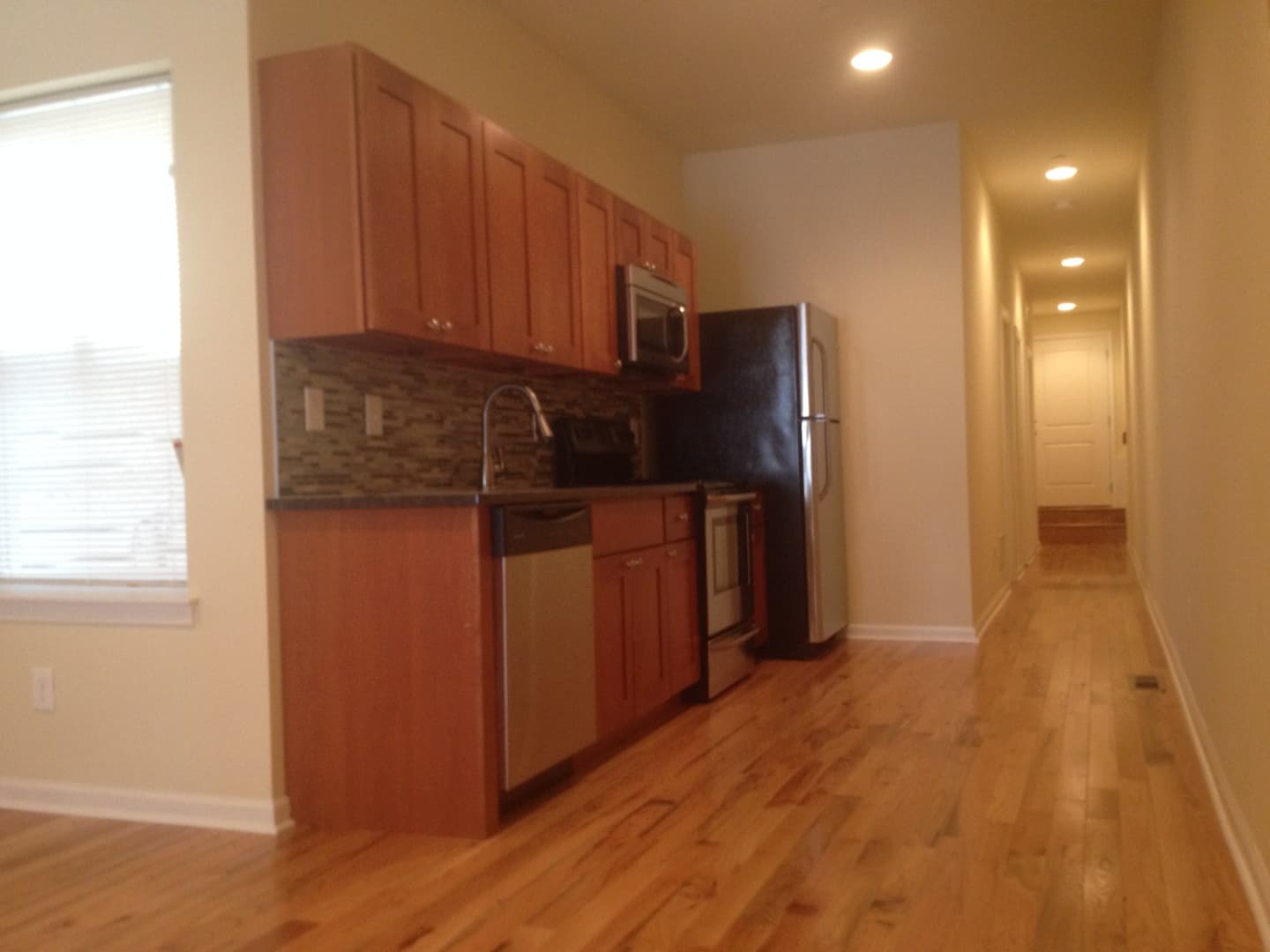 415 N 41st Street 1 of 21