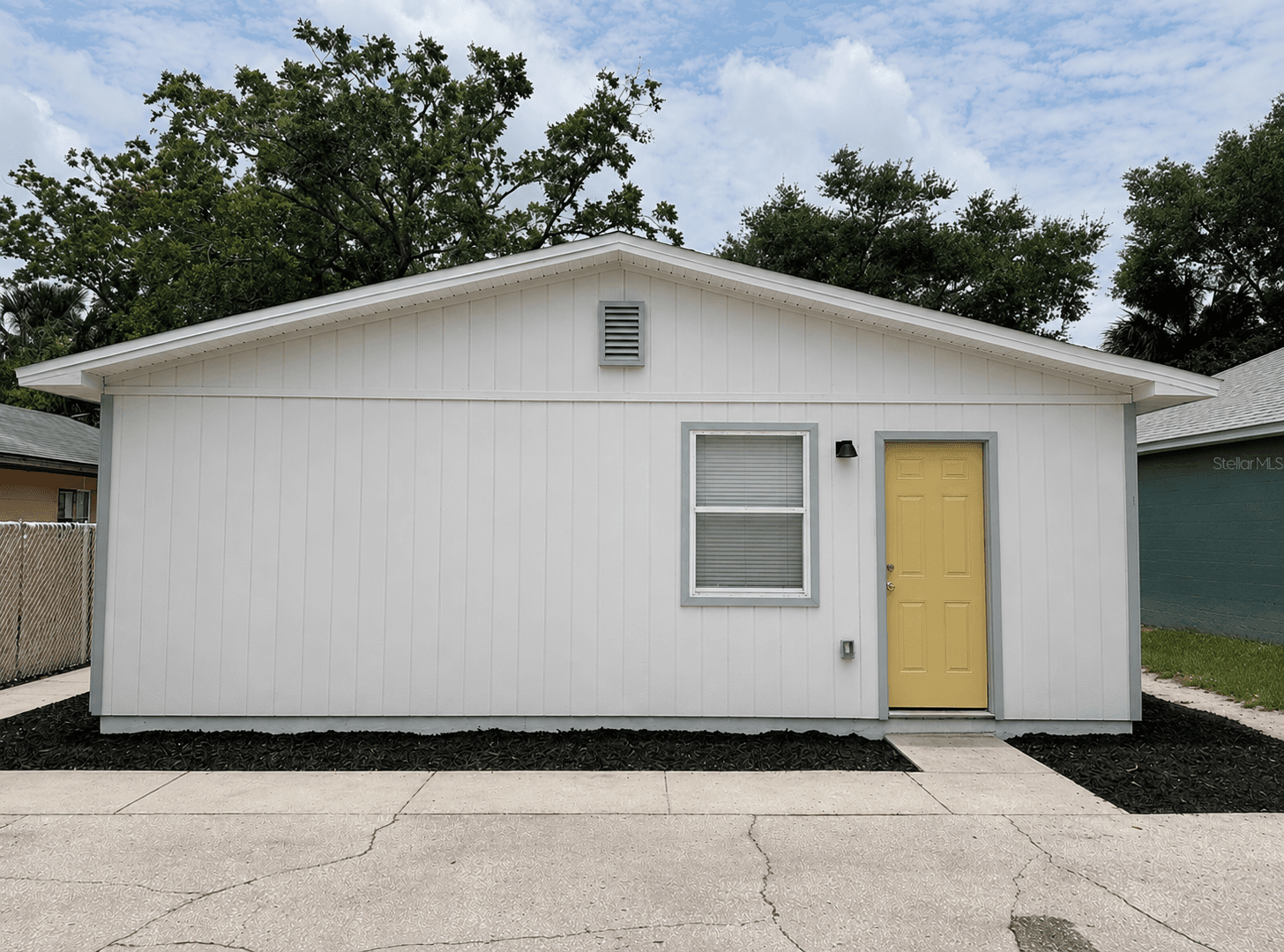 457 Kansas Ave 1 of 10