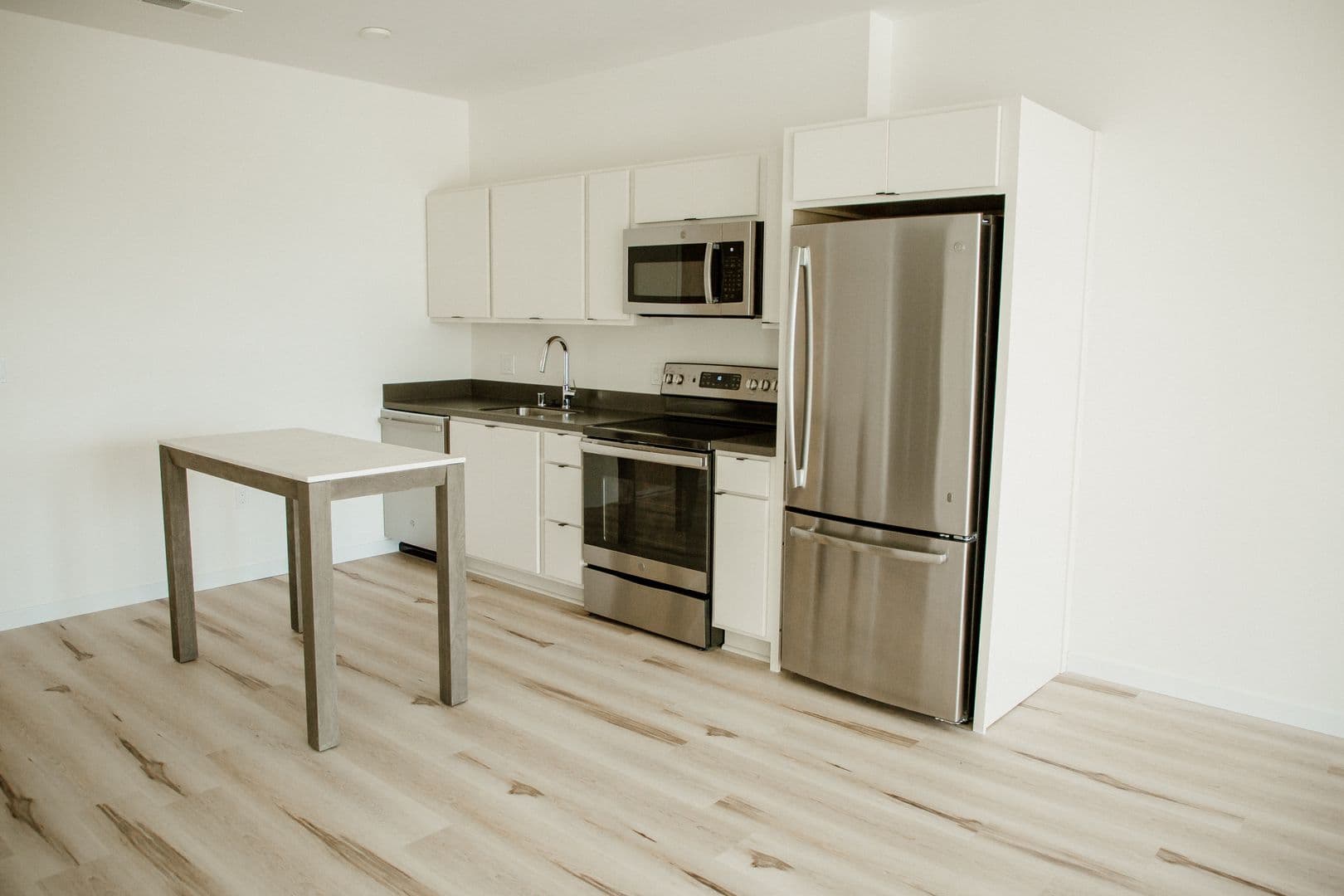 Avant Apartments 1 of 3