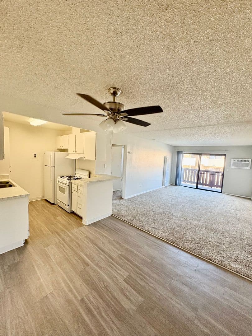 156 Arbor Park Apartments 1 of 4
