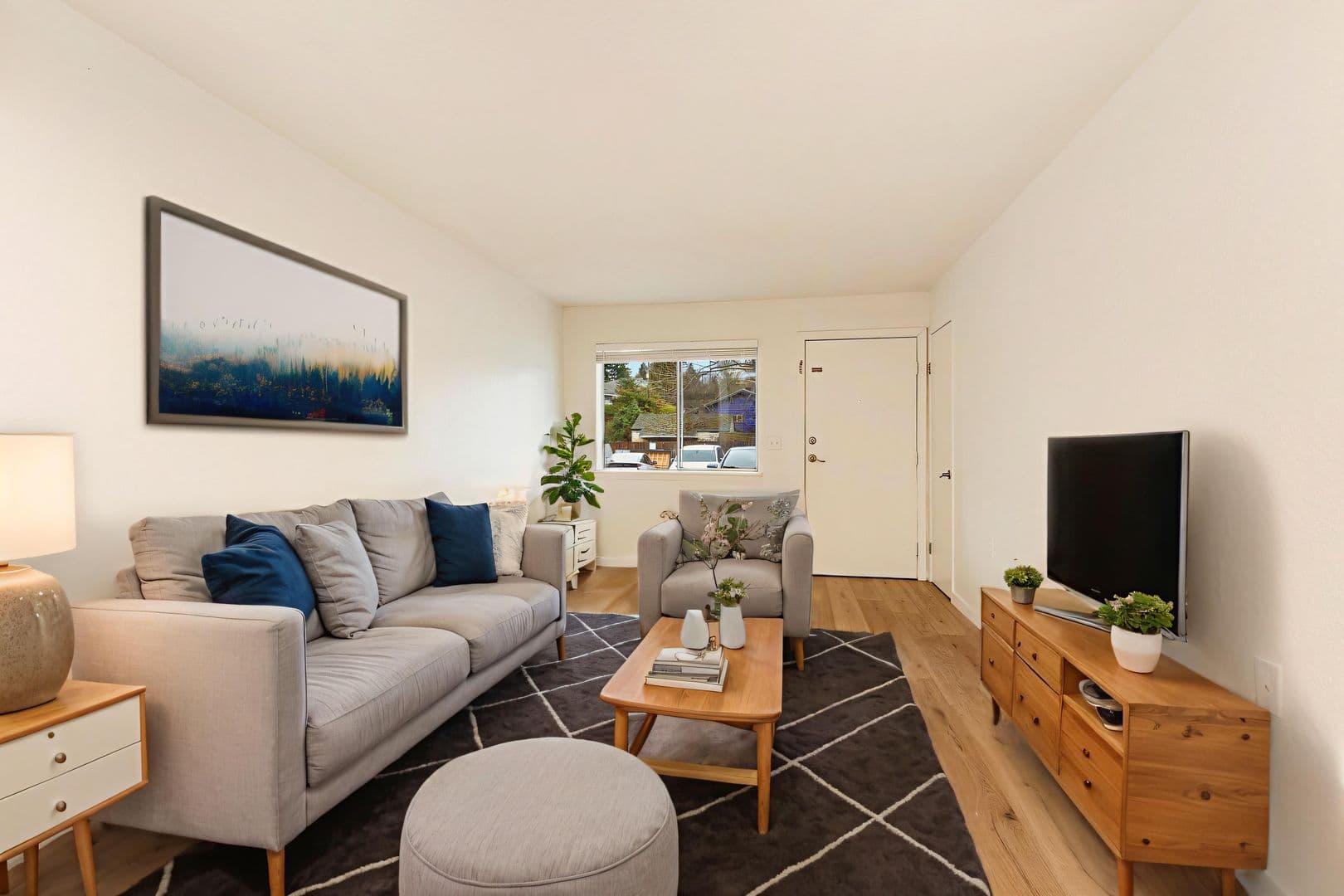 Crestwood Place 1 of 8