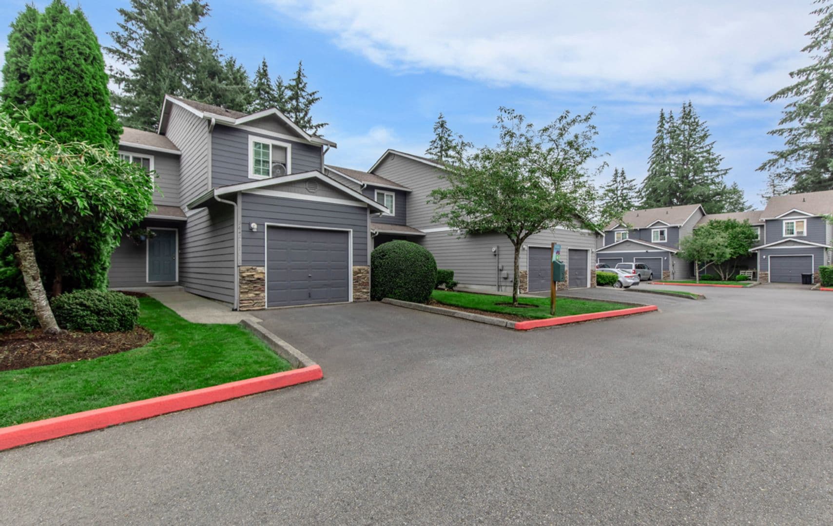 Kensington Townhomes 1 of 15