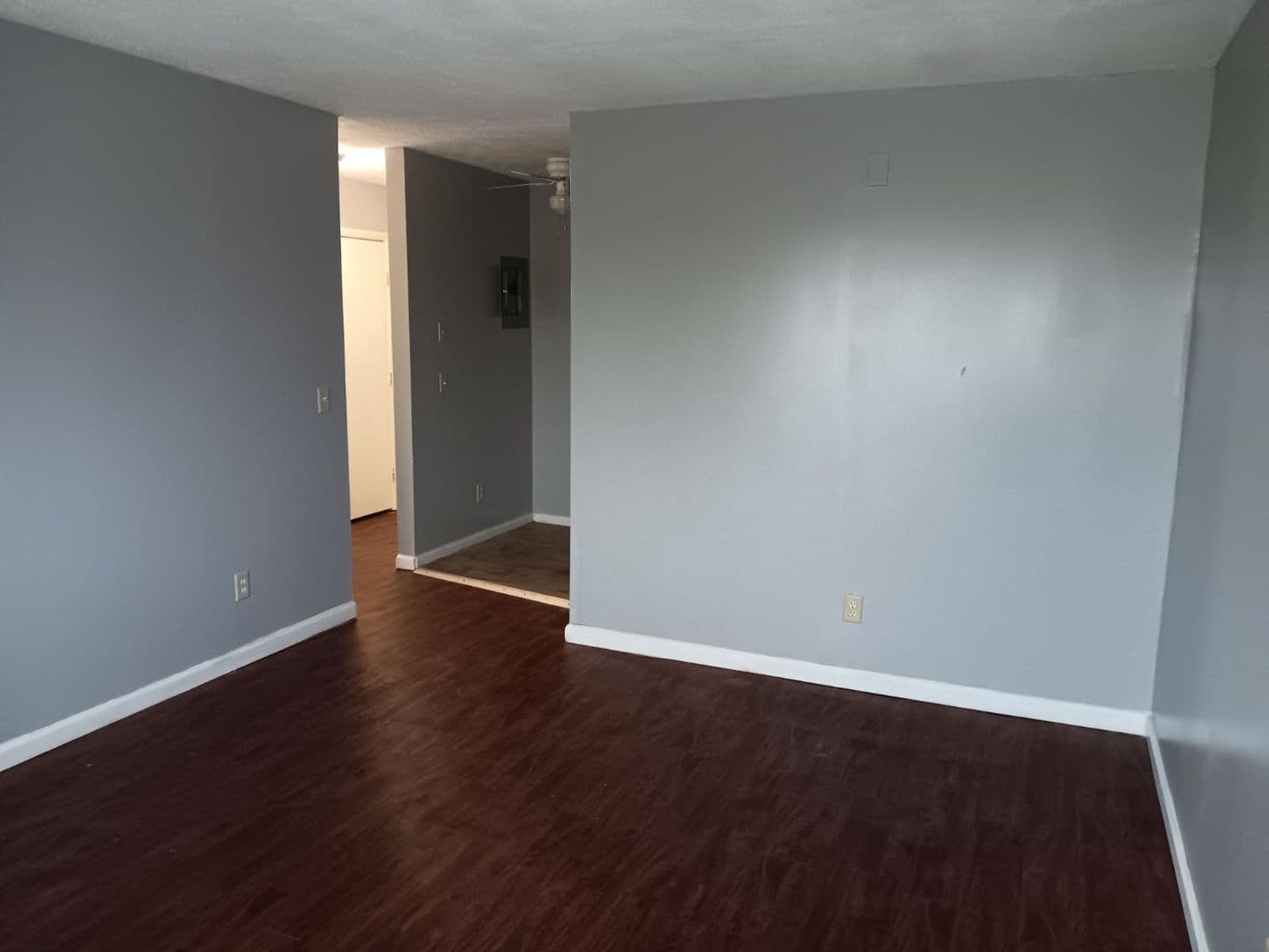 Tricourt Apartments 1 of 8