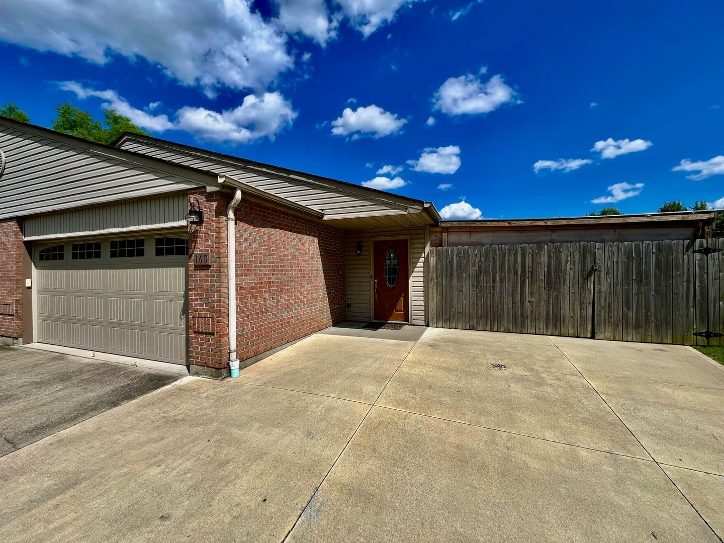160 Overbrook Drive - 676922065676307544 1 of 25