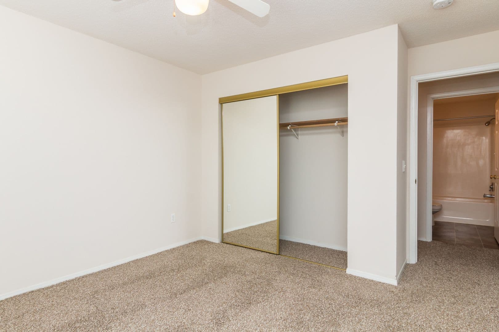 PEARLWOOD ESTATES 1 of 10