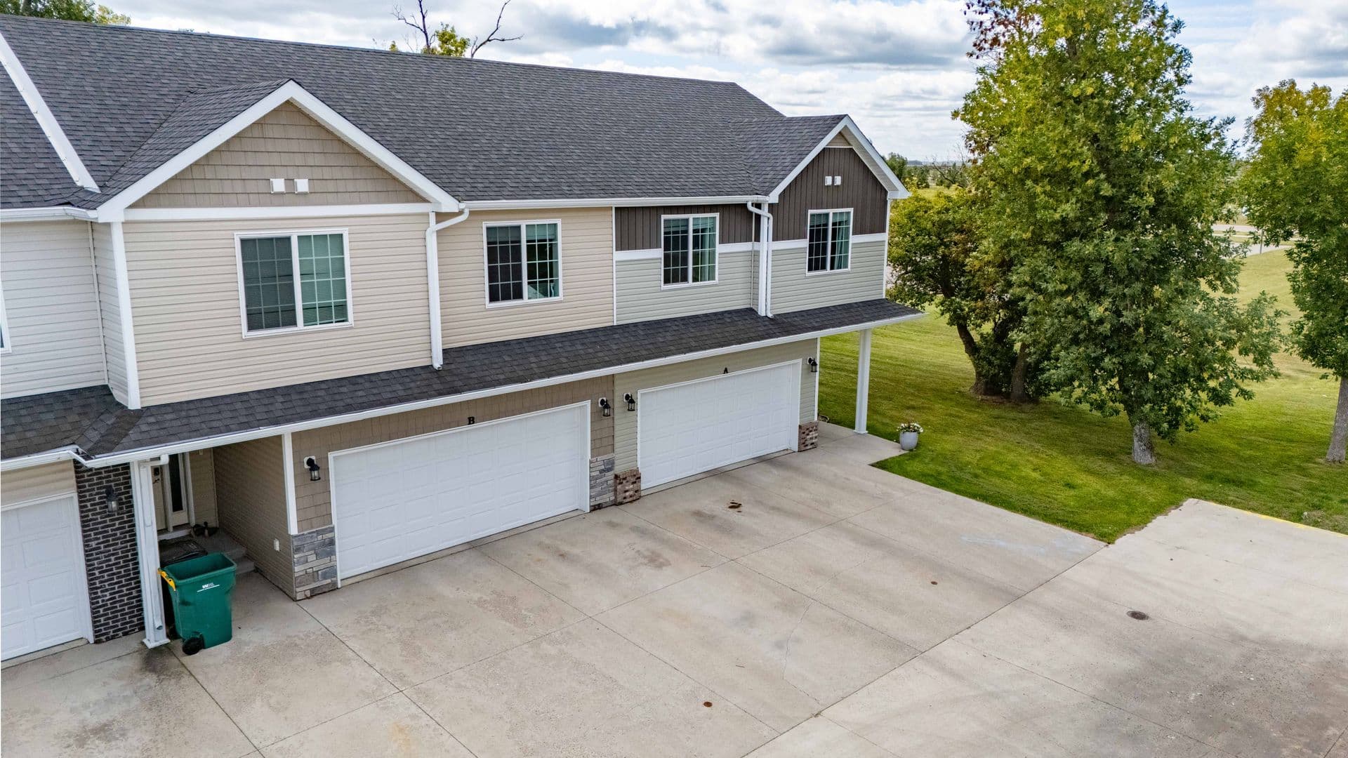 Montgomery Townhomes 1 of 11