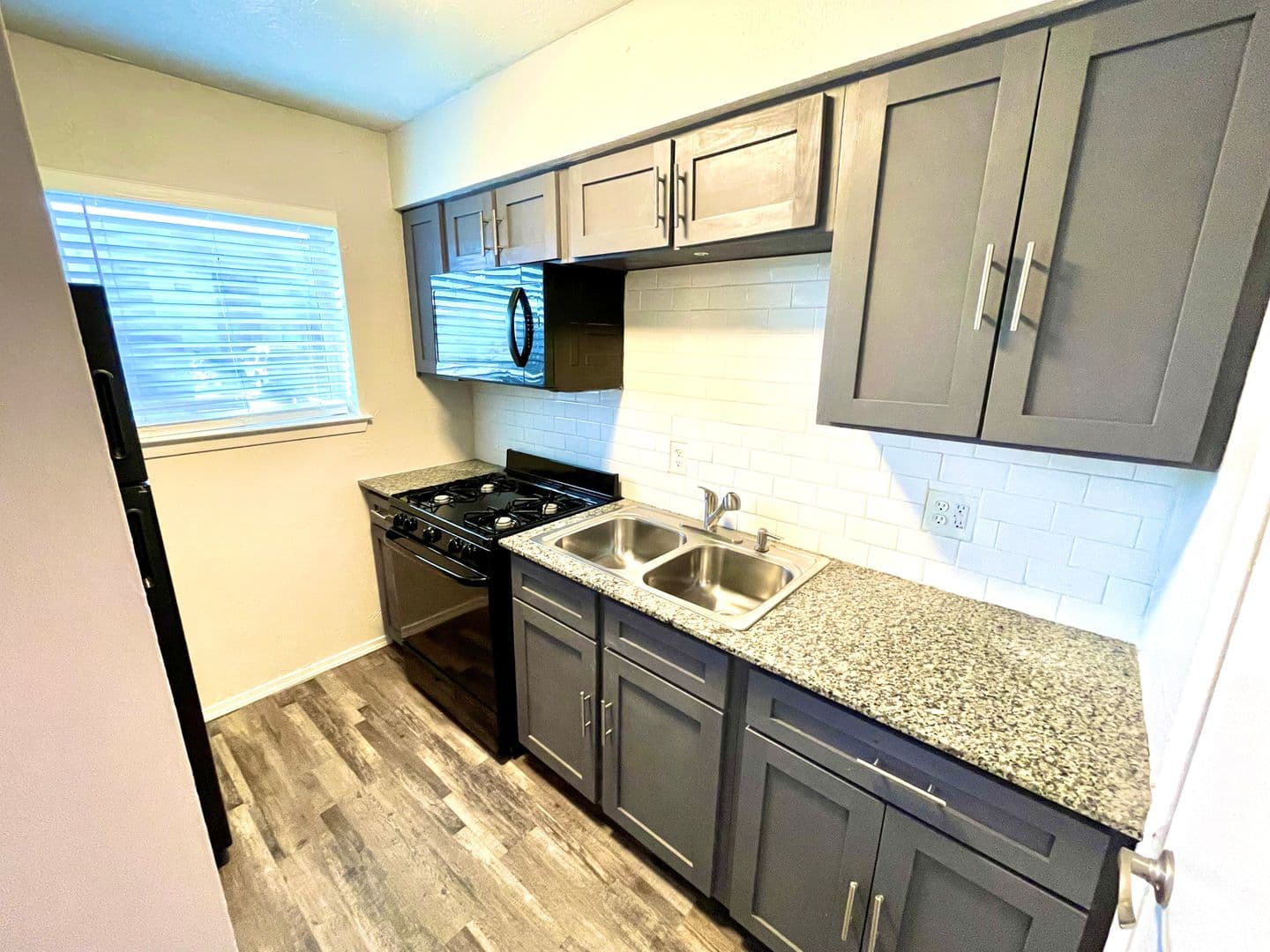 Texas Apartments 1 of 12