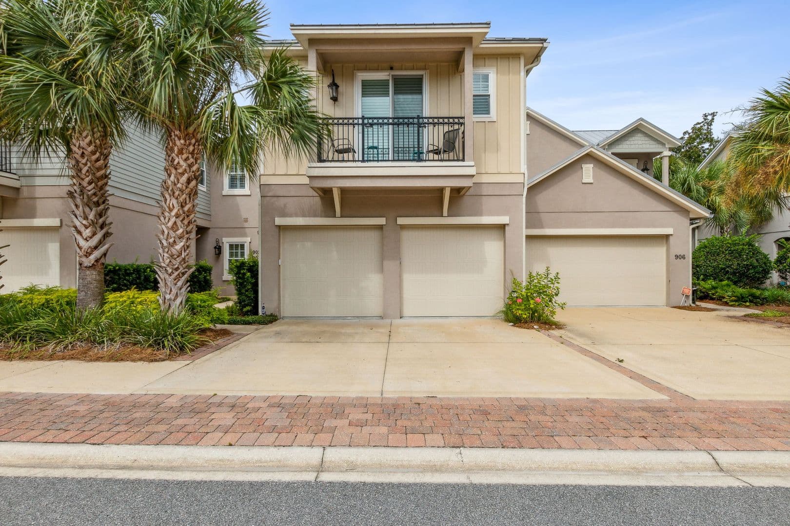 95217 Summerwoods Circle 1 of 58