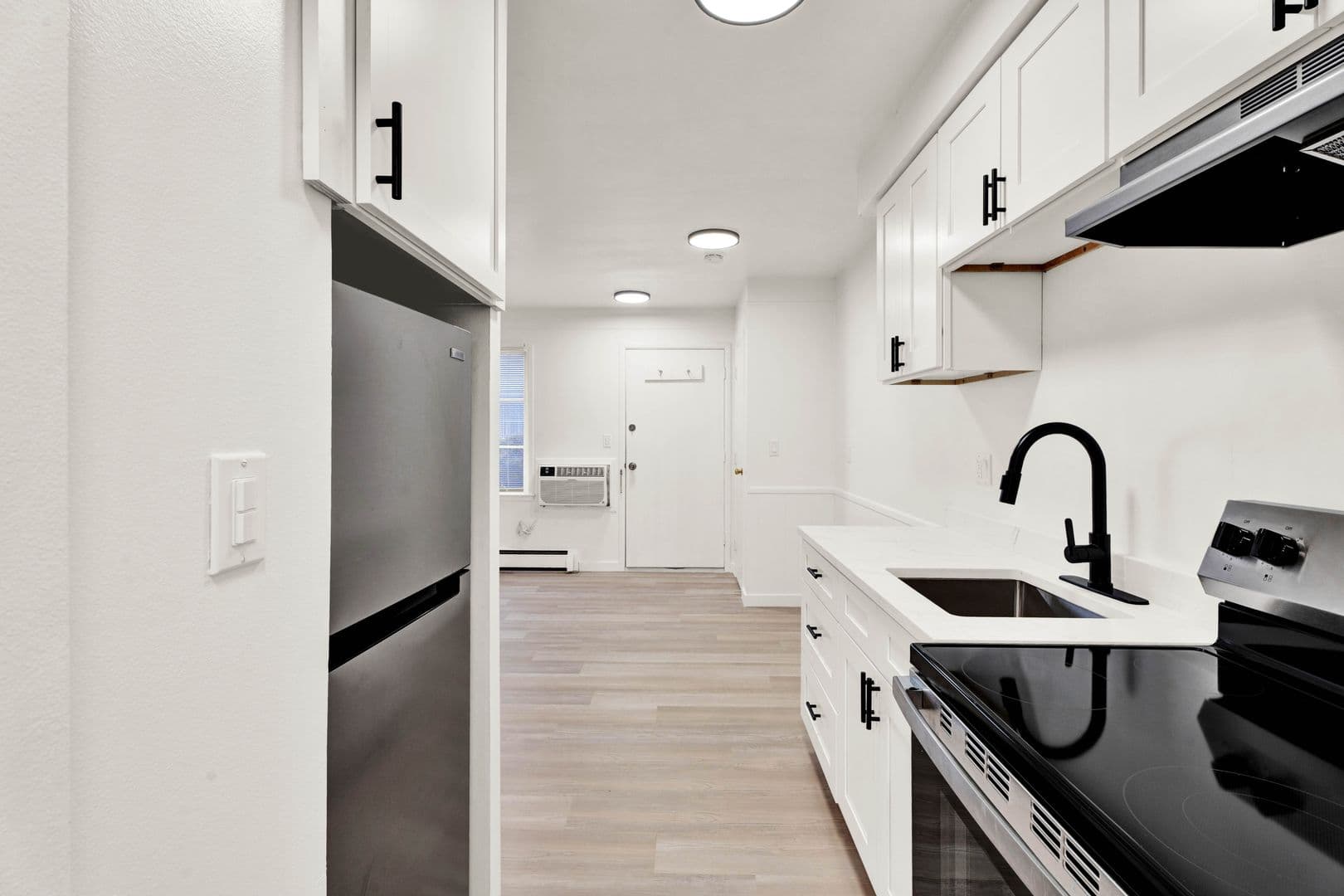 LONDON FALLS PROPERTIES, LLC 1 of 5