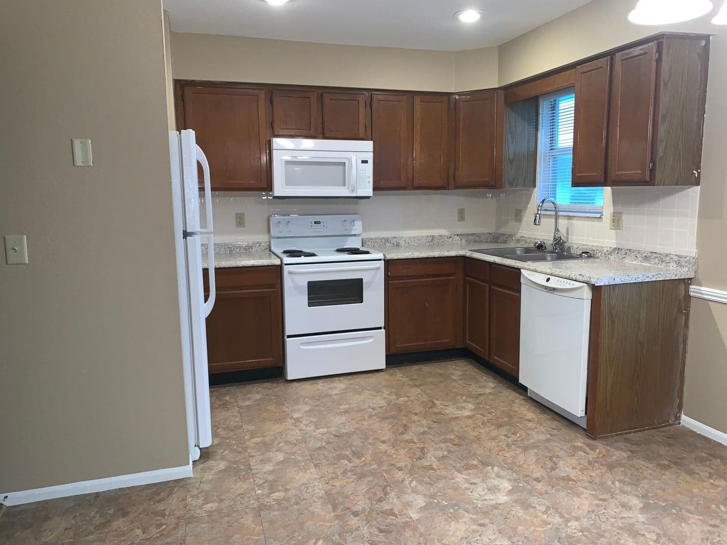 Devling Place Apartments 1 of 35