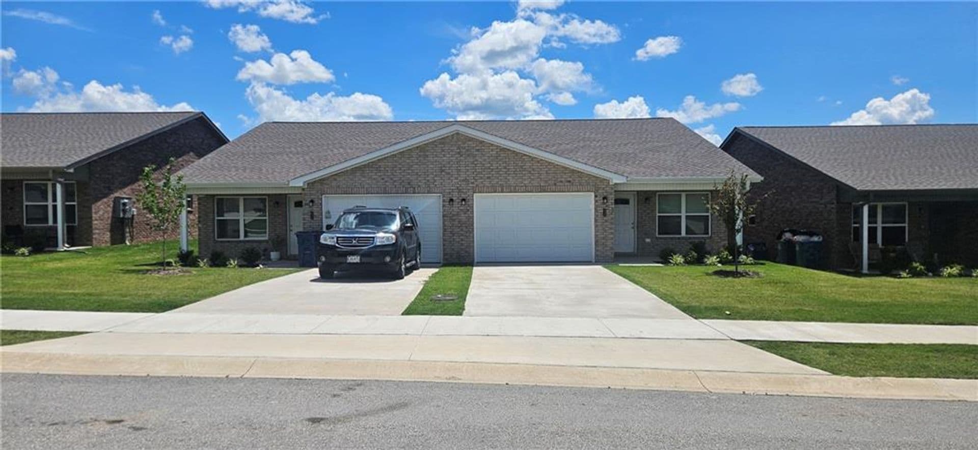 Andmark Mason Valley Townhomes 1 of 4