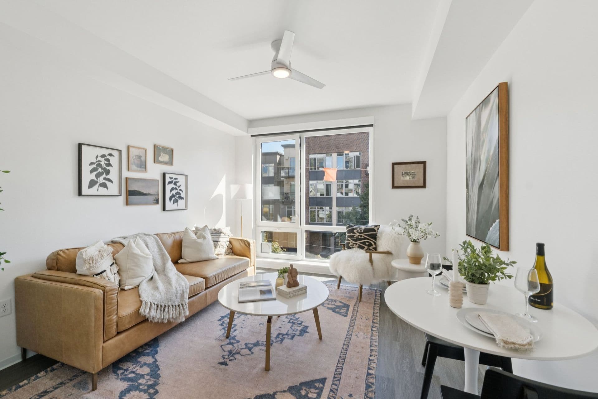 Koz Uptown 1 of 8