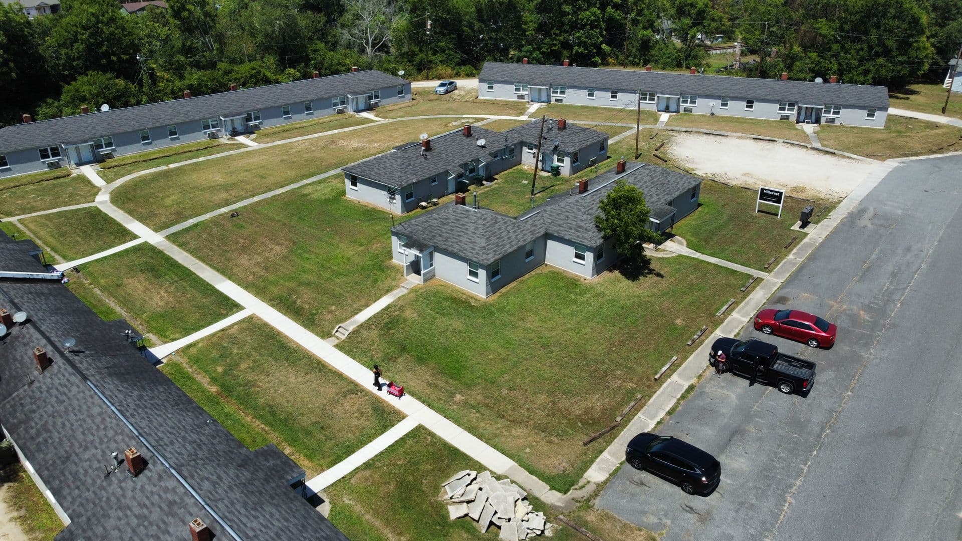 Hillcrest Apartments 1 of 8