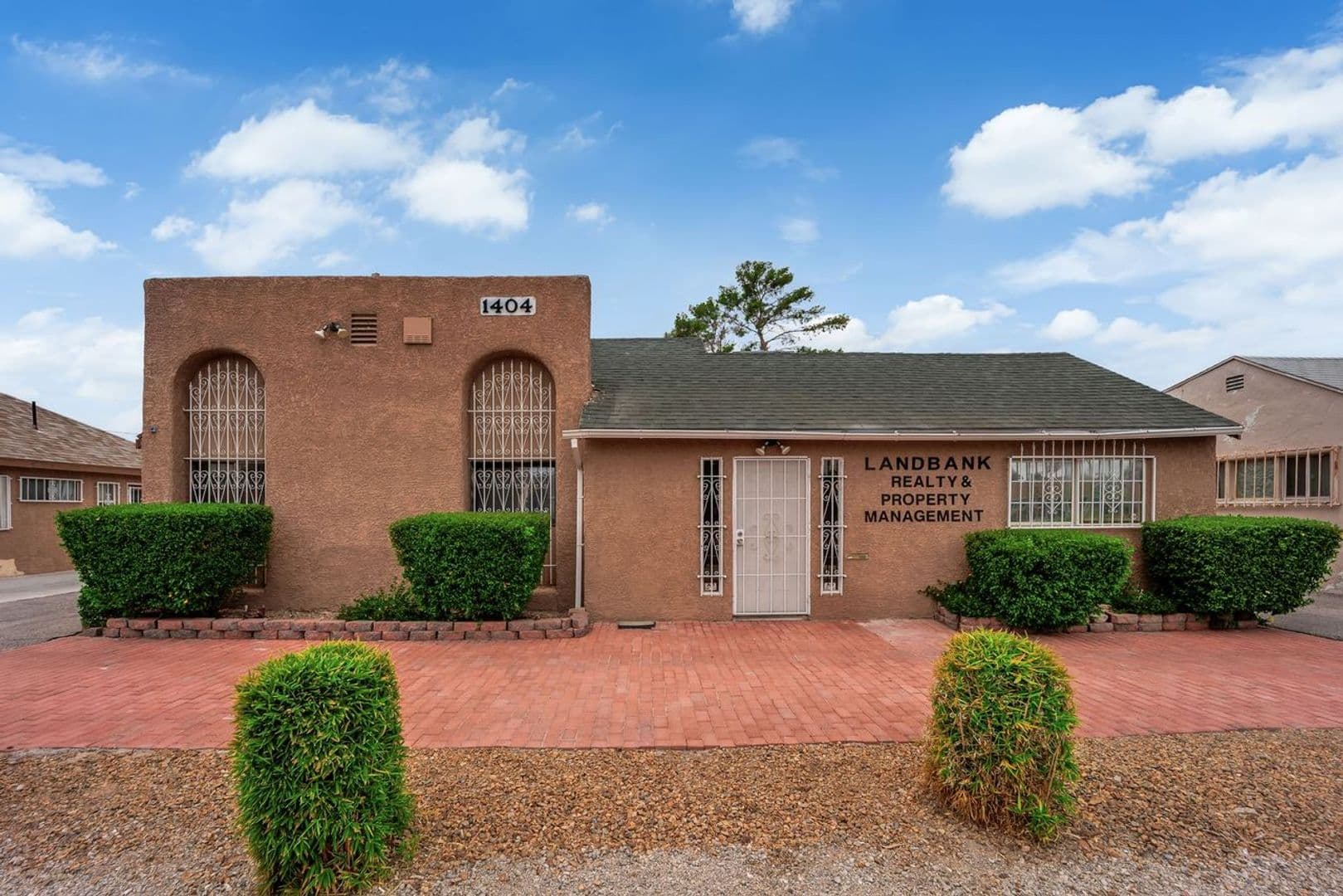 1404 S MARYLAND PARKWAY - OFFICE RENTAL 1 of 19