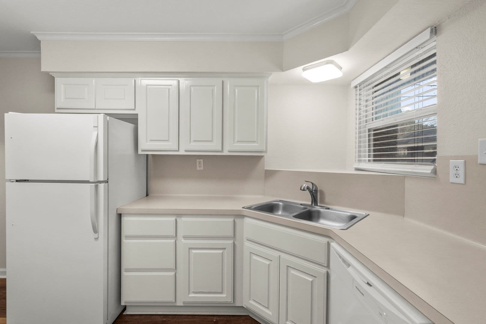 Trade Wind Apartments 1 of 14