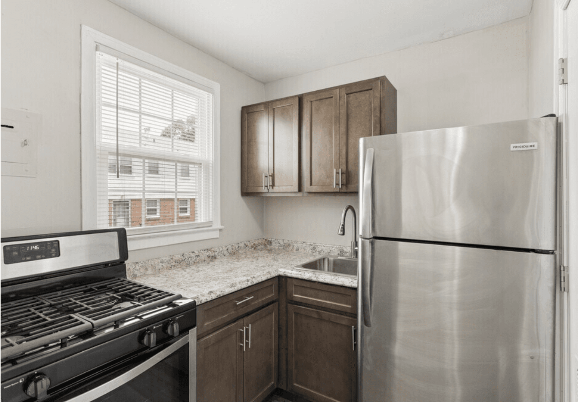 Lone Oak Villas 1 of 6