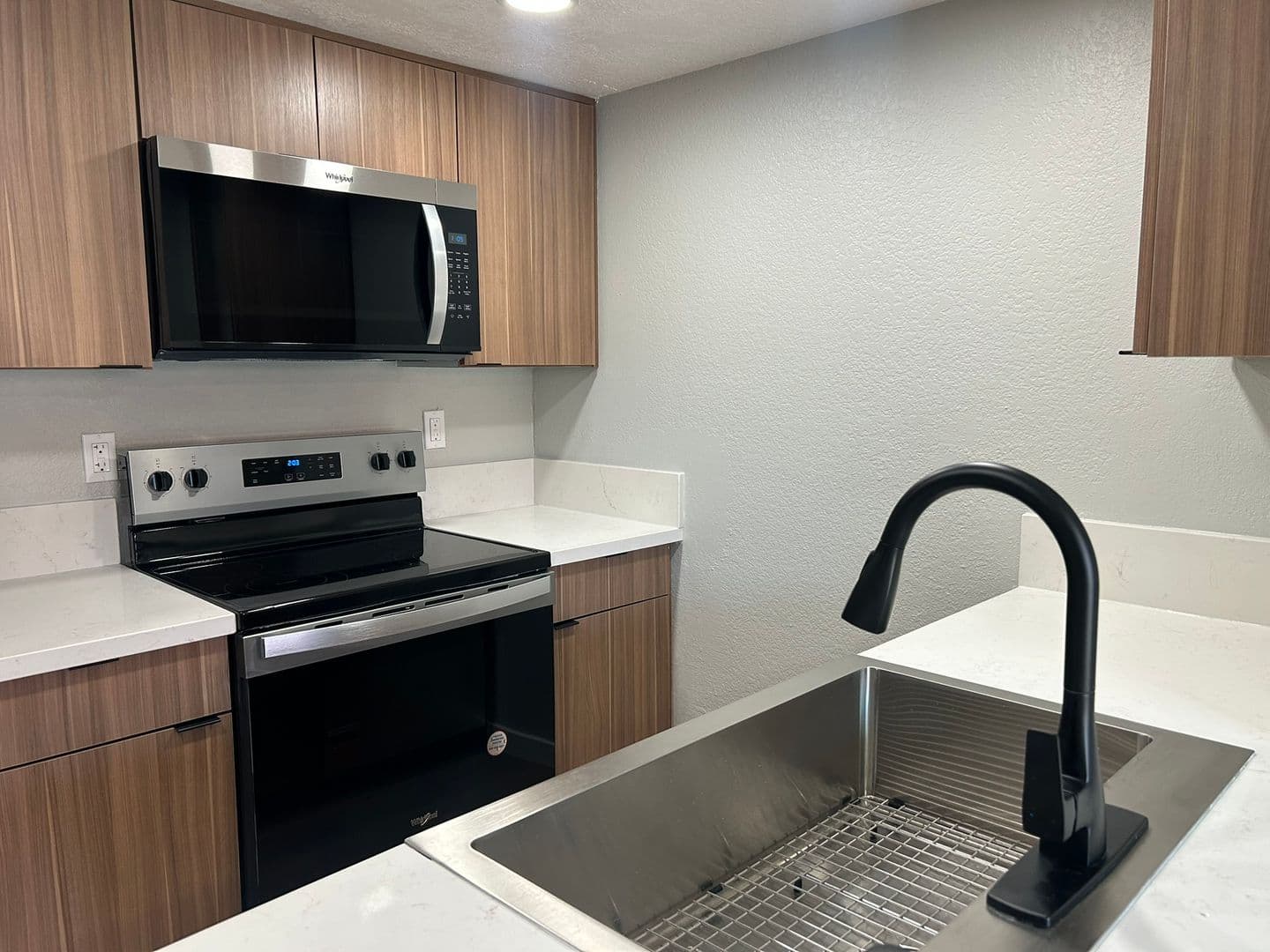 107 - Corona Pointe Resort 1 of 12